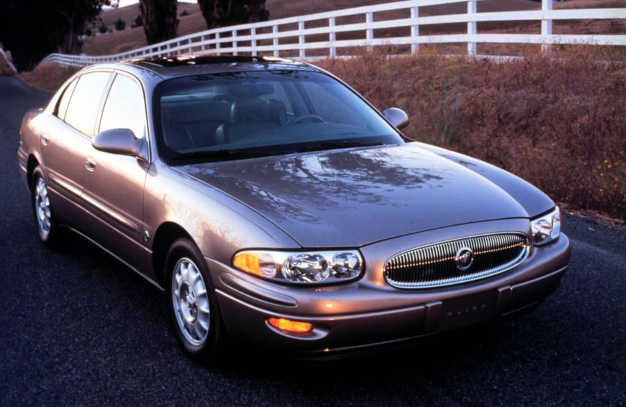  Buick LeSabre 2000 года  (фото 25 из 35)